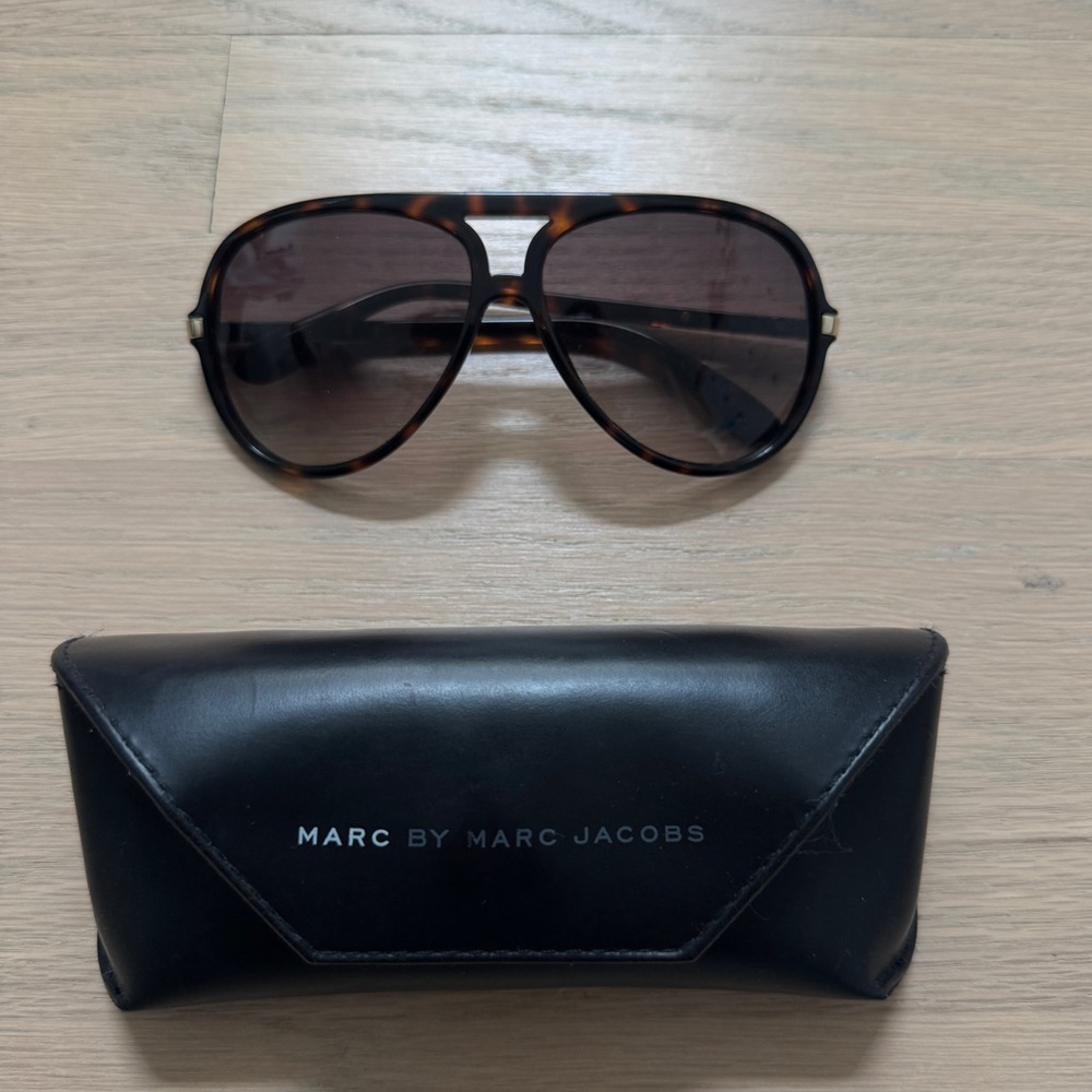 Marc by Marc Jacobs Aviator Sunglasses